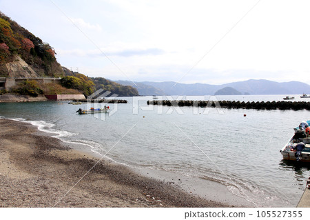 Wakasa, Wakasa Yuko, Yushi Beach, Fukui Prefecture, Wakasa Town, Sakura and Wakasa, Fishing boat, Squid fishing boat, Wakasa Bay, Sea of Japan, Tsunegami Peninsula 105527355