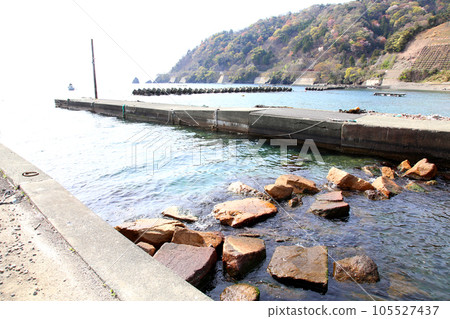 Wakasa, Wakasa Yuko, Yushi Beach, Fukui Prefecture, Wakasa Town, Sakura and Wakasa, Fishing boat, Squid fishing boat, Wakasa Bay, Sea of Japan, Tsunegami Peninsula 105527437