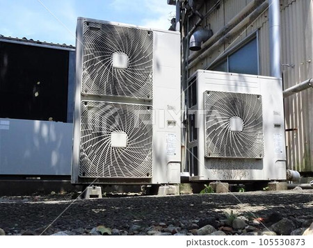 Commercial air conditioner outdoor unit Commercial air conditioner outdoor unit 105530873