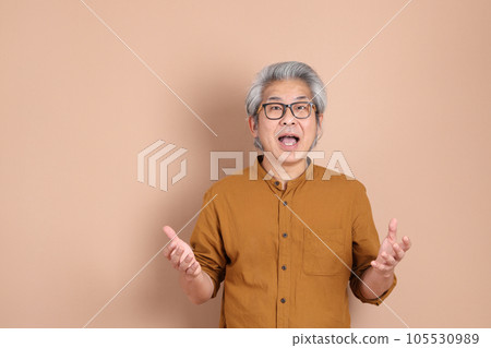 Man with Glasses 105530989