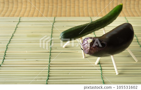 神馬神牛 黃瓜神馬 茄子神牛 神架 盆架 裝飾品 105531602