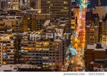 蒙特利爾夜景（Kondia Ronque） 105535043