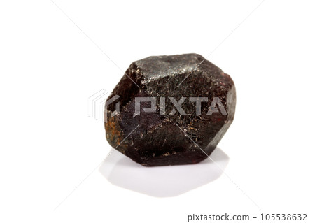 macro mineral stone  Garnet, on a white background 105538632