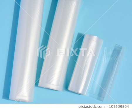 Rolls with plastic film for vacuum packaging of products, hermetic packaging for vegetables and meat 105539864