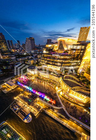 Aerial view of Icon Siam mall by night on the chao phraya river in khlong san, bangkok, Thailand Aerial view of Icon Siam mall by night on the chao phraya river in khlong san, bangkok, Thailand 105544196