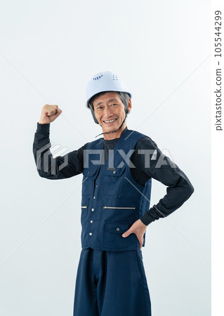 Craftsman who makes biceps Carpenter 105544299