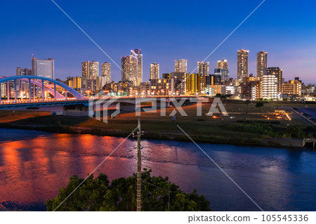 "Kanagawa Prefecture" Night view of Musashi Kosugi Tower Mansion / From the riverbed of the Tama River "Kanagawa Prefecture" Night view of Musashi Kosugi Tower Mansion / From the riverbed of the Tama River 105545336
