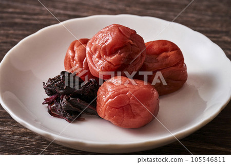 Umeboshi served on a bowl 105546811