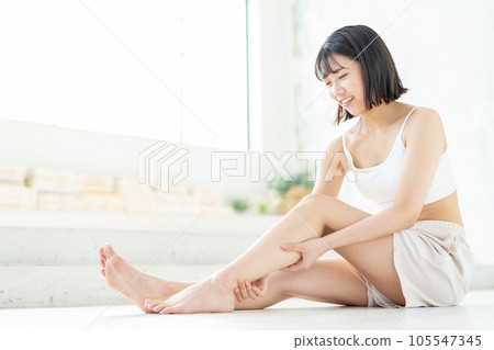 Women with leg skin care Women with leg skin care 105547345