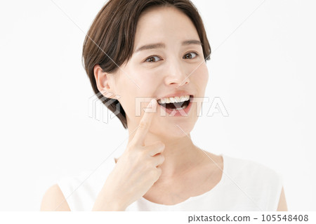 牙科 口腔護理 美白 105548408