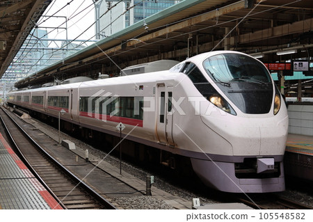 特快列車 E657 日立東京站 東京都千代田區丸之內一丁目 105548582
