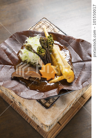 Local cuisine of Hida Hoba Miso 105550017