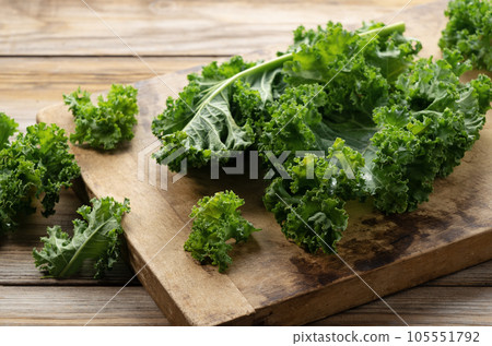 Kale Kale 105551792