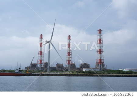 View of the power plant in the Kashima Rinkai Industrial Area 105552365