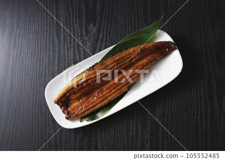 Kabayaki of domestic eel seen from above 105552485