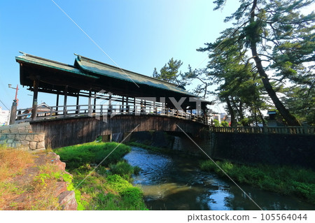 [香川縣] 清晨的金刀比羅宮（金倉川鞘橋） 105564044