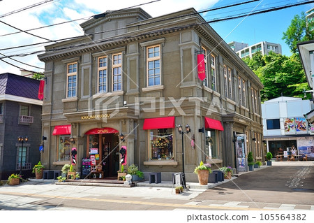 北海道小樽堺町本通（角丸堂）的複古街景 105564382