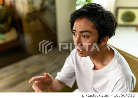 男人的肖像 105564738