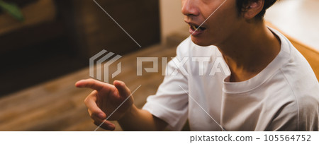 男人的肖像 105564752