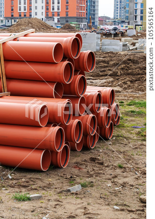 Pipes for heating water in the ground 105565164