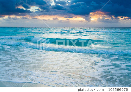 Sunrise over the beach on Caribbean Sea. 105566976