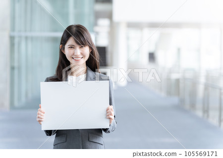 有留言板的女商人 有留言板的女商人 105569171