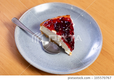 Cheesecake with berries Cheesecake with berries 105570767