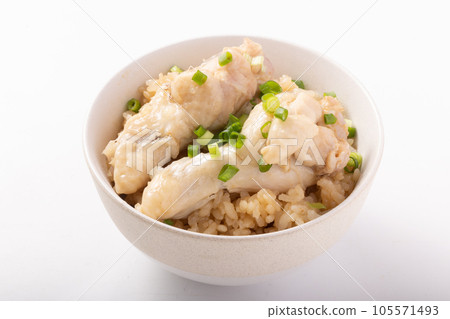 Bone-in chicken wings loosened rice (seasoned rice) 105571493