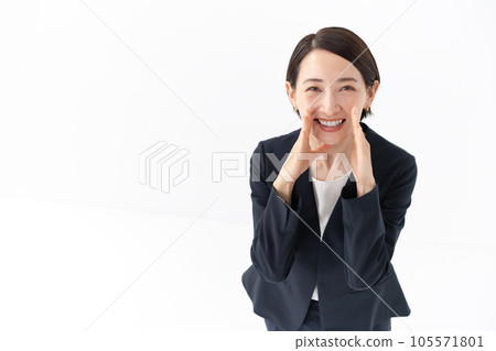 Women to support 105571801