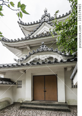 Simulated turret entrance at Tsushiro Ruins Oshiro Park 105574465