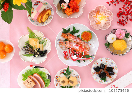Osechi cuisine for one person, gorgeously presented.Osechi cuisine for one person. Osechi cuisine for one person, gorgeously presented.Osechi cuisine for one person. 105575456