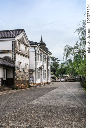 Kurashiki Bikan Historical Quarter where Kurashiki Folk Craft Museum and Kurashiki Museum stand side by side 105577294