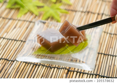 Water Yao Water Yao 105578632