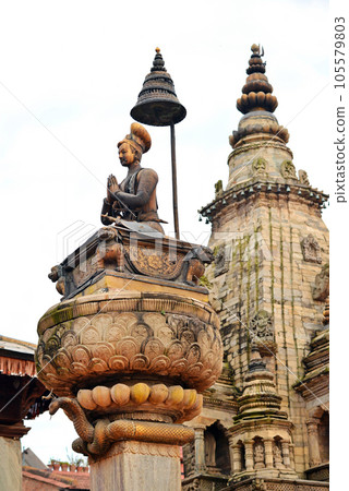 Statue of the Newari King Ranjit Malla in Bhaktapur, Nepal Statue of the Newari King Ranjit Malla in Bhaktapur, Nepal 105579803