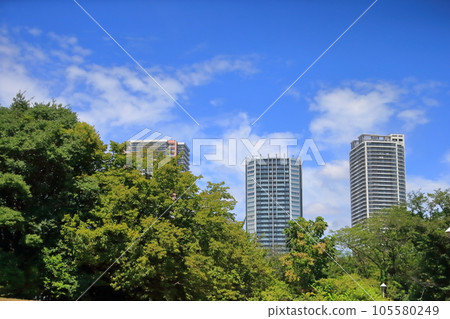 Blue sky and tower apartment 105580249