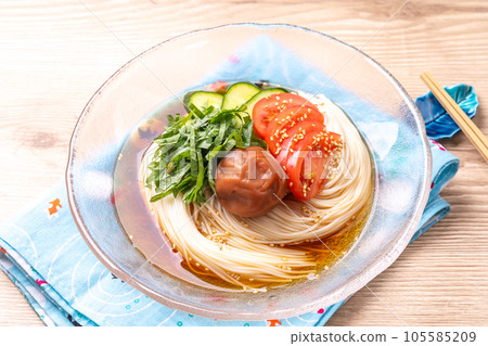 梅紫蘇顏射素面 105585209