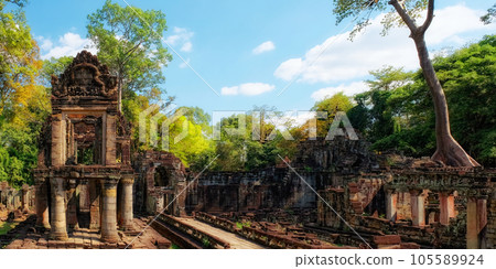Lost in history Lost in history 105589924