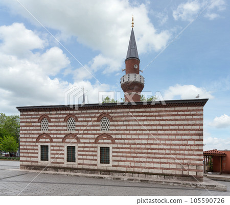 Selman Aga Mosque, an ottoman era historical mosque located in Mimar Sinan neighborhood, Uskudar Istanbul, Turkiye Selman Aga Mosque, an ottoman era historical mosque located in Mimar Sinan neighborhood, Uskudar Istanbul, Turkiye 105590726