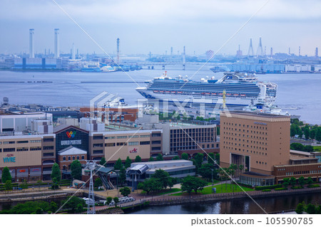 Early morning at Diamond Princess Port, Minato Mirai, Yokohama Early morning at Diamond Princess Port, Minato Mirai, Yokohama 105590785