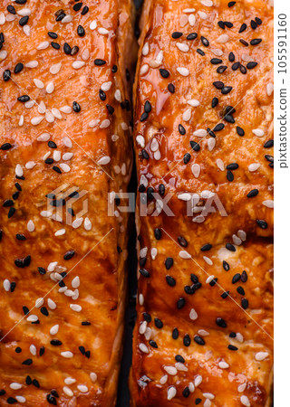 Delicious fresh grilled red fish with salt, spices and herbs 105591160