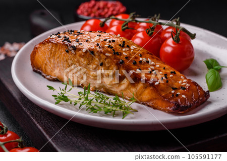 Delicious fresh grilled red fish with salt, spices and herbs 105591177