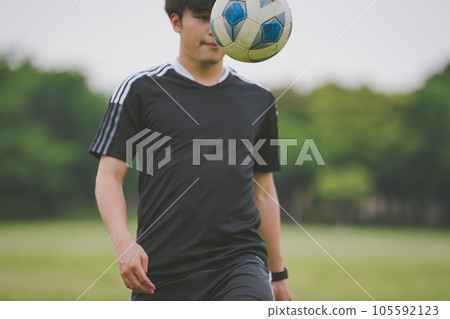 足球 英式足球 男人 105592123