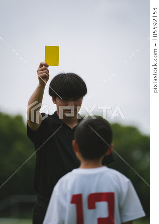 yellow card, football, soccer 105592153