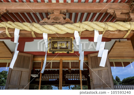 藍天映襯下的近津神社前殿 藍天映襯下的近津神社前殿 105593240