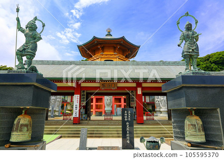 Manganji precincts 105595370