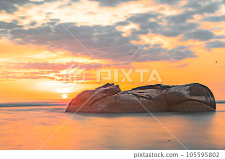 Dusk on the Tapaktuan beach in Aceh, Indonesia. 105595802