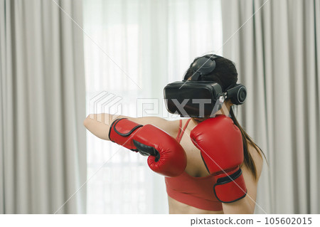 Energetic VR Boxing Session Energetic VR Boxing Session 105602015