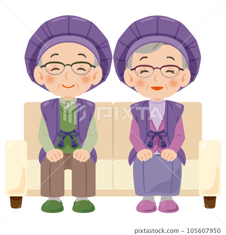 穿著 Chanchanko 坐在沙發上的老年男女 2 105607950