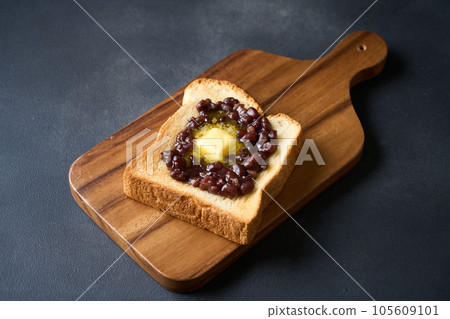 An butter toast 105609101