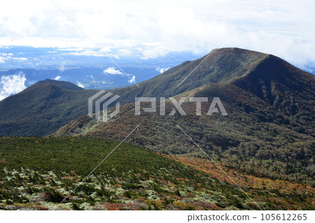 Climbing Mount Adatara, Nihonmatsu City, Fukushima Prefecture Climbing Mount Adatara, Nihonmatsu City, Fukushima Prefecture 105612265